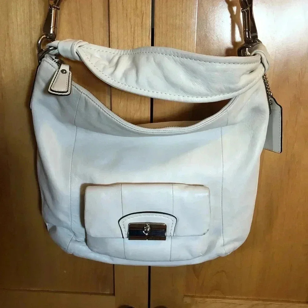 Coach White Shoulder Bag
